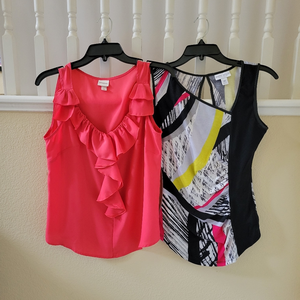 Women's Sleeveless Tops